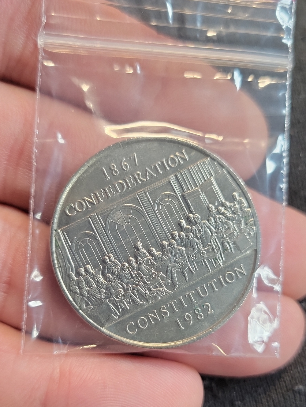 Classic 1982 Canadian Confederation & Cinstitution Commerative Coin- Silver Tone